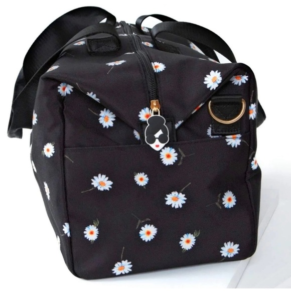 ALICE+OLIVIA Daisy Print Weekender Adjustable Strap Top Zip w Handle Duffle Bag - Picture 2 of 16